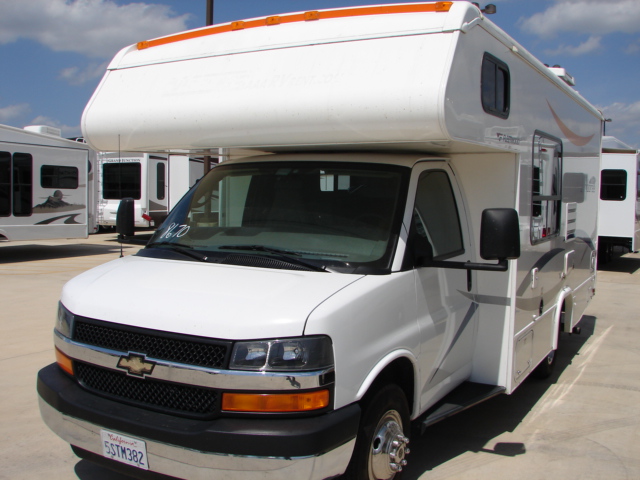 Used 2007 Fleetwood Jamboree 22BR Class C For Sale